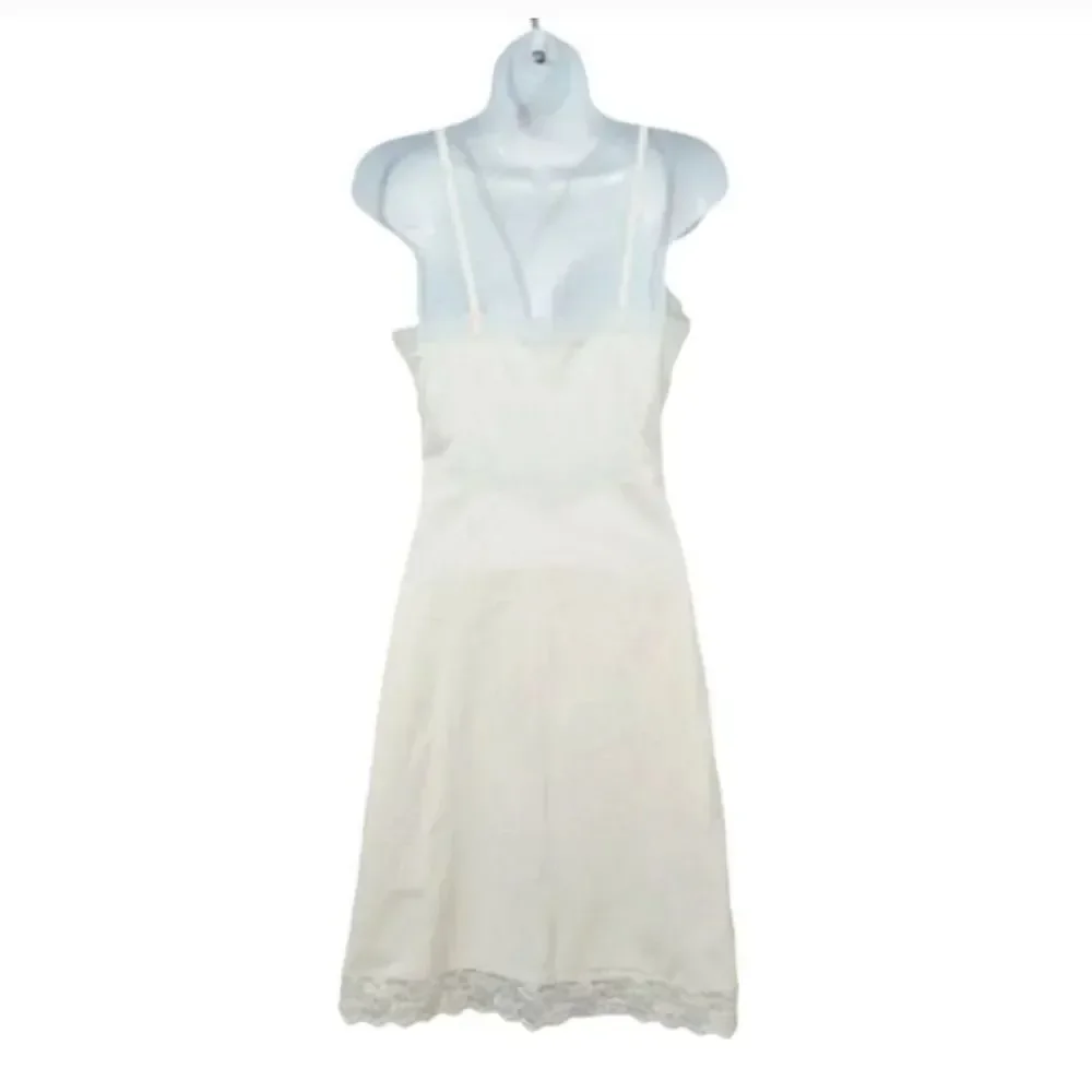 Vintage 60's Penneys Gaymode Ivory Woven Satin and Lace Slip Size 34 Avg/Small - Picture 6 of 11